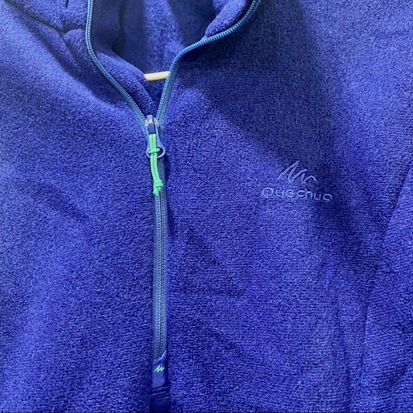 Decathlon Winter Tshirt - Picture 3 of 9